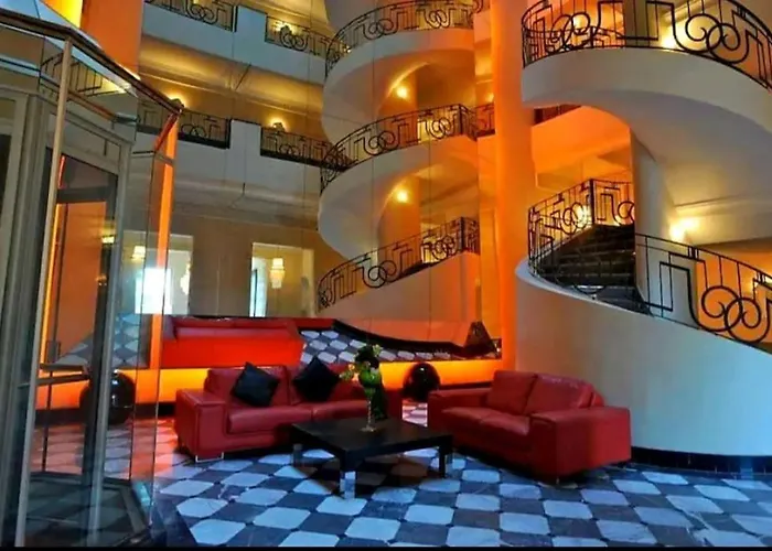 Luxury Place M Avenue