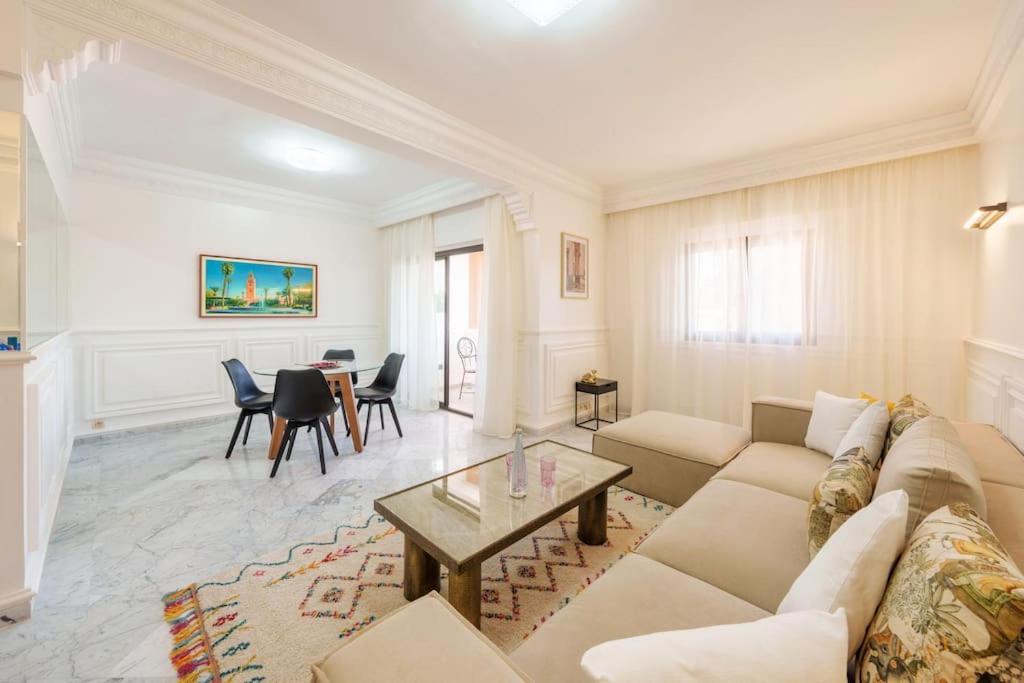 Luxury Place M Avenue Appartamento
