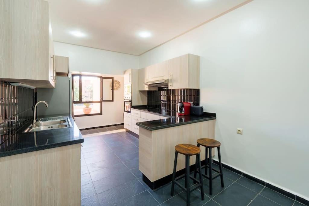 Luxury Place M Avenue Appartamento *